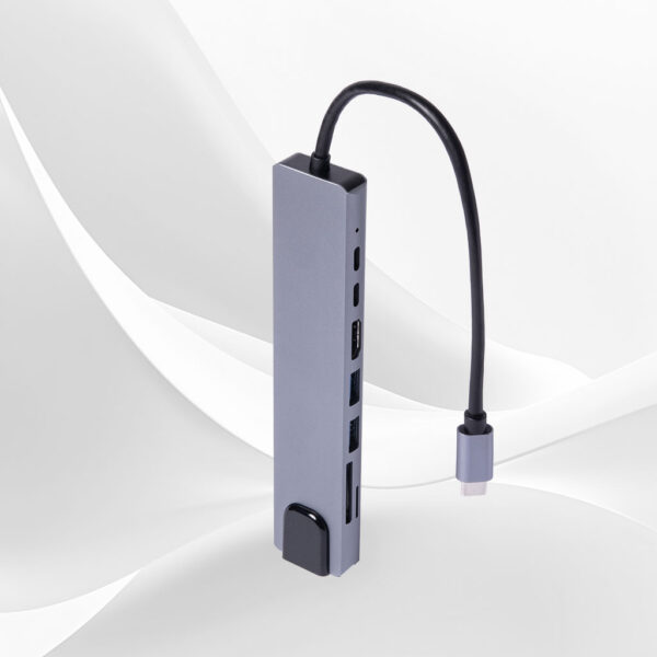Second image of Adaptador 8 en 1 Tipo C